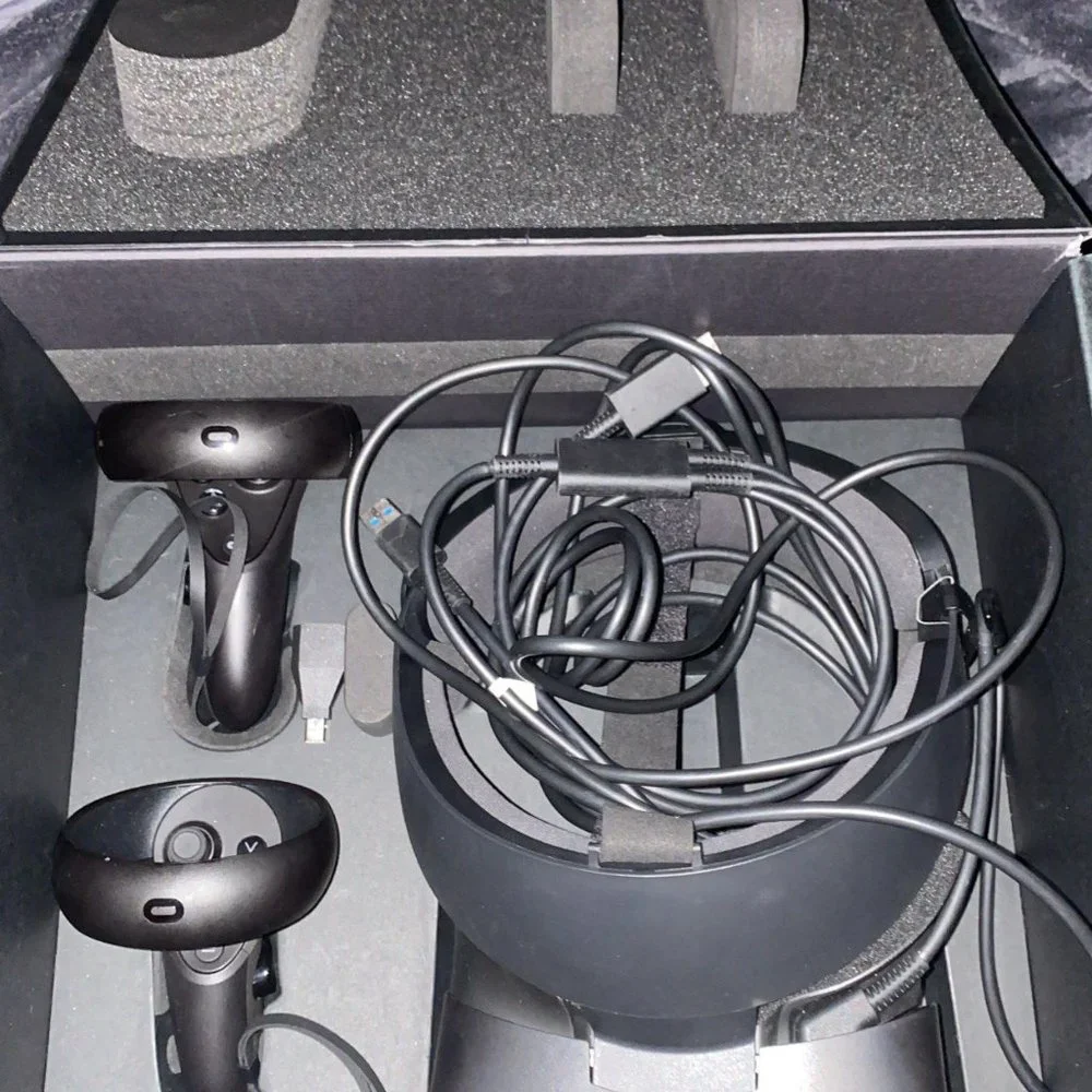 Oculus Rift S - Picture 2 of 10